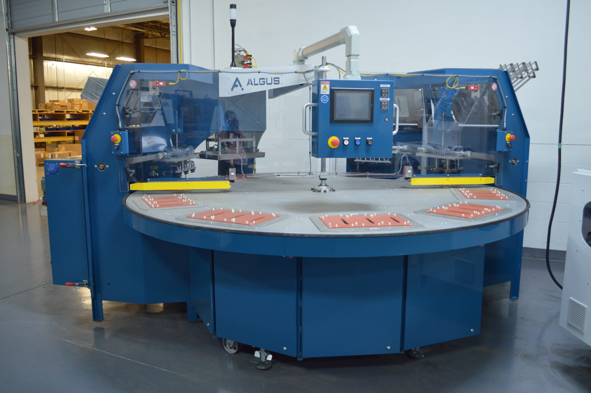 Carousel Machines - Electronics Packaging